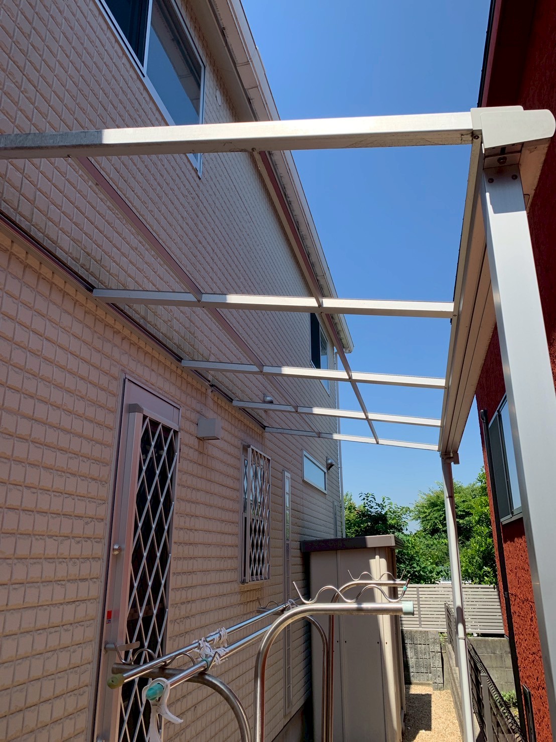 Read more about the article テラス屋根撤去工事